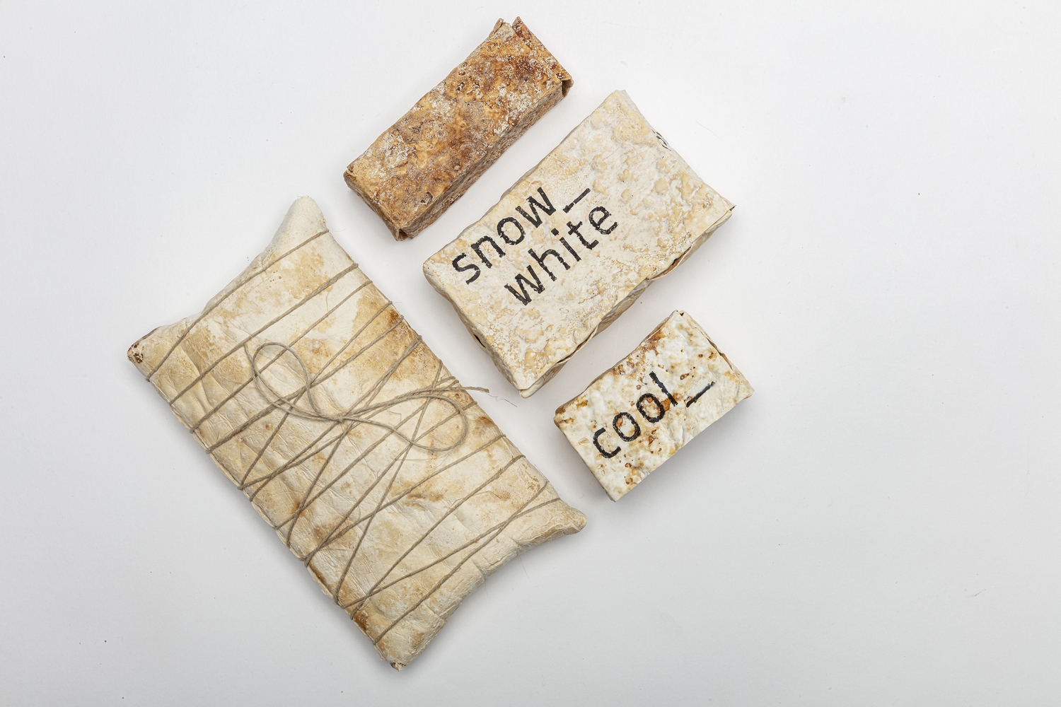 Tactile%20whiteness_FYP_New%20packaging%20materials_Andrea%20Brittnek_3__Photo%20by%20Zsoka%20Jambor_2023%20-%201500x1000px.jpg
