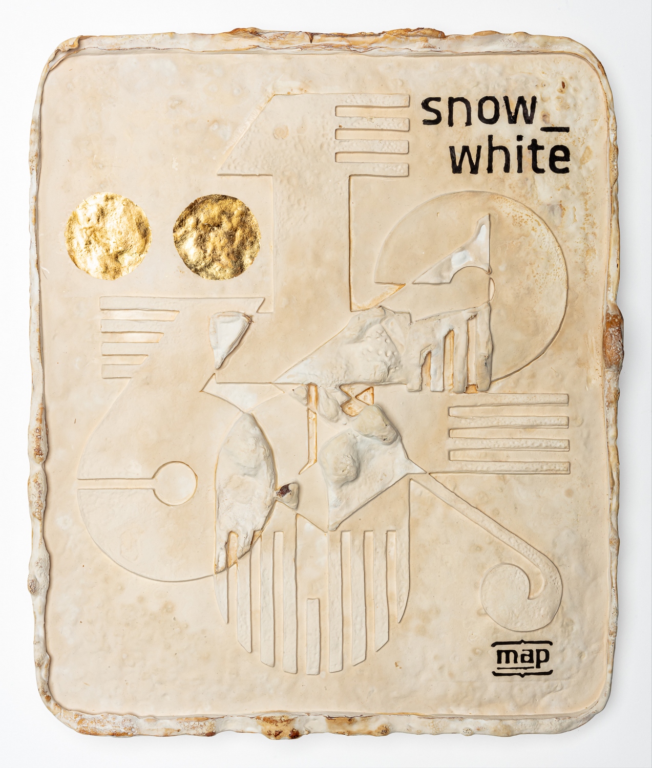 Tactile%20whiteness_The%20White%20Reliefs_Andrea%20Brittnek_11_Photo%20by%20Zsoka%20Jambor_2024%20-%201273x1500px.JPG