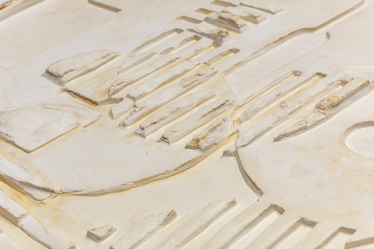 Tactile%20whiteness_The%20White%20Reliefs_Andrea%20Brittnek_14_Photo%20by%20Zsoka%20Jambor_2024%20-%201500x1000px.jpg