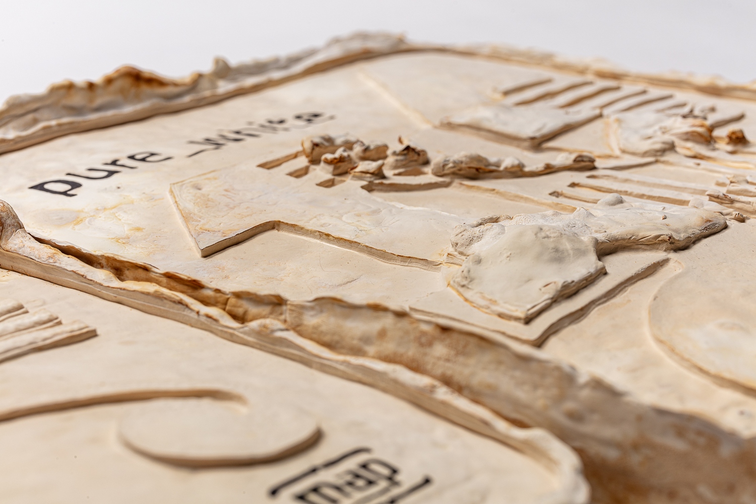 Tactile%20whiteness_The%20White%20Reliefs_Andrea%20Brittnek_23_Photo%20by%20Zsoka%20Jambor_2024%20-%201500x1000px.JPG